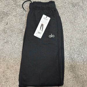 Alo Accolade black sweatpants size XS